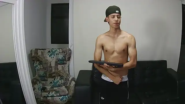 Matt Jonnes online show from February 4, 2026, 5:02 am