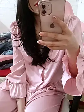 Moe-moex online show from March 4, 2026, 3:42 pm