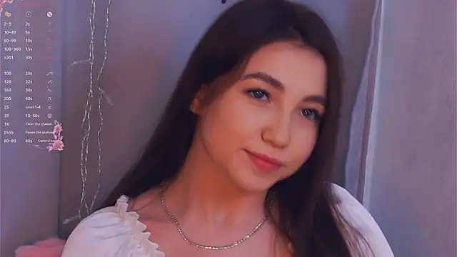 CarlaSpiva online show from February 19, 2026, 8:06 pm