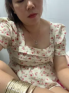 Baby-lovely69 online show from February 4, 2026, 1:28 pm