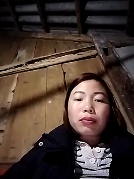 Ella-aa online show from February 8, 2026, 10:57 am