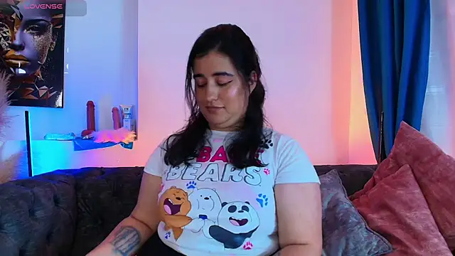 Snapshot of dani_vemom chatting on February 18, 2026, 7:54 pm dani vemom online show from February 18, 2026, 7:54 pm