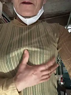 YANINA120 online show from February 24, 2026, 2:12 am