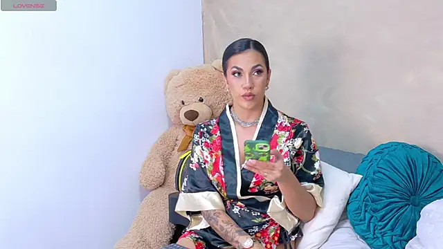 AndiVasquez online show from February 26, 2026, 4:12 am