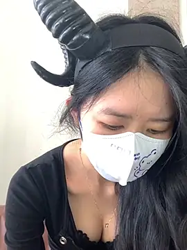 Snapshot of ShouSushi chatting on March 12, 2026, 6:17 am ShouSushi online show from March 12, 2026, 6:17 am