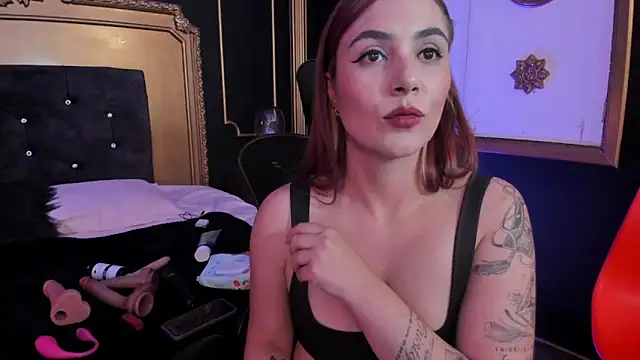 Kylie Gomez online show from April 7, 2026, 3:41 am