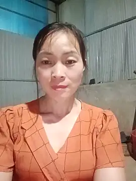 Snapshot of Weygt_thest chatting on June 22, 2026, 3:42 pm Weygt thest online show from June 22, 2026, 3:42 pm