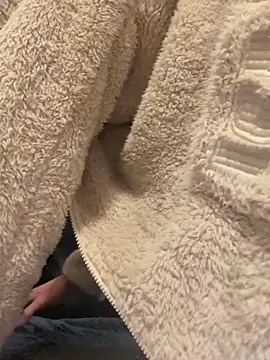 Milssweetx online show from February 13, 2026, 7:03 pm