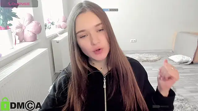 Elina X online show from April 9, 2026, 7:25 am