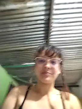 Snapshot of Melissa_giratt chatting on February 6, 2026, 5:09 pm Melissa giratt online show from February 6, 2026, 5:09 pm