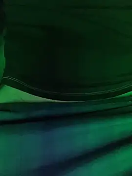 Snapshot of baaller chatting on April 6, 2026, 11:17 pm baaller online show from April 6, 2026, 11:17 pm