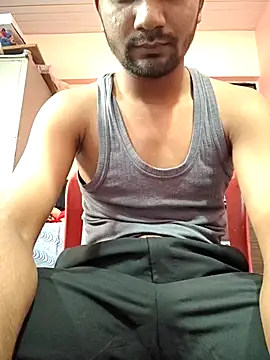 Snapshot of Darkintrovert chatting on April 4, 2026, 8:54 am Darkintrovert online show from April 4, 2026, 8:54 am