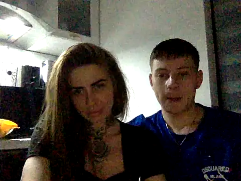 Carlos18loverboyfriend online show from March 27, 2026, 11:49 pm