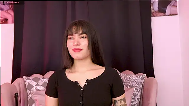 dakotacollins  online show from March 10, 2026, 12:25 am