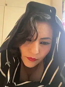 eva luz online show from June 2, 2026, 3:56 pm