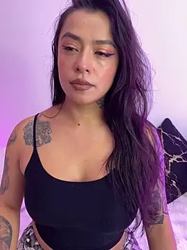 Snapshot of foxxy_lover chatting on February 7, 2026, 6:27 pm foxxy lover online show from February 7, 2026, 6:27 pm