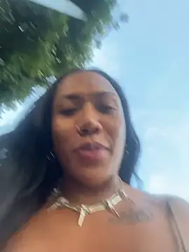 Snapshot of PilarBigCockxxx chatting on June 25, 2026, 11:10 pm PilarBigCockxxx online show from June 25, 2026, 11:10 pm