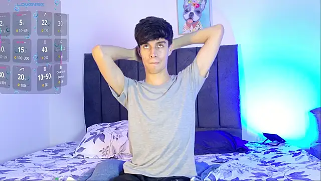 axxxel twink online show from June 3, 2026, 3:29 am