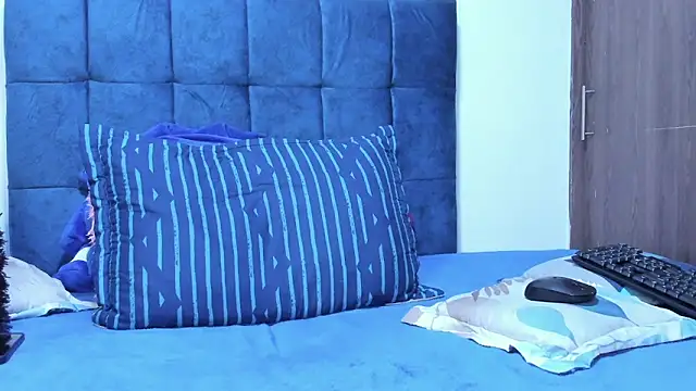 panther 333 online show from February 23, 2026, 7:14 pm