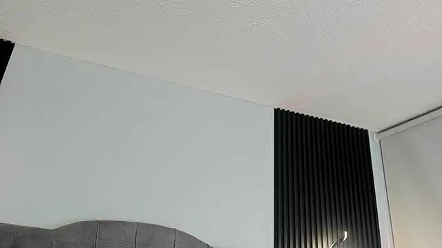 Emily bruss online show from March 8, 2026, 3:32 am