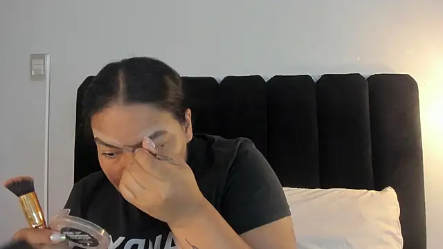 Amaranoir- online show from February 28, 2026, 8:08 pm