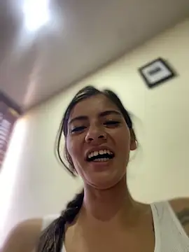 Snapshot of Esperanza_GS chatting on February 27, 2026, 1:33 pm Esperanza GS online show from February 27, 2026, 1:33 pm