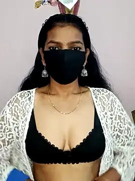 Snapshot of Payal_143 chatting on July 4, 2026, 1:04 pm Payal 143 online show from July 4, 2026, 1:04 pm