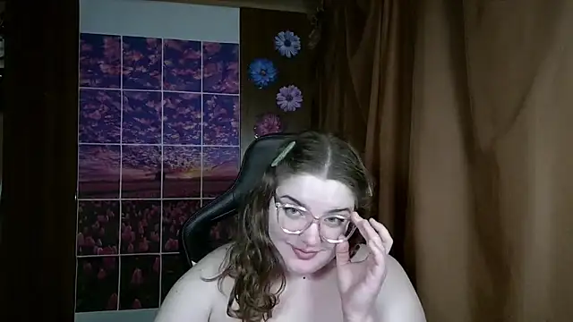 Snapshot of Teasing_Dora chatting on June 14, 2026, 2:24 am Teasing Dora online show from June 14, 2026, 2:24 am