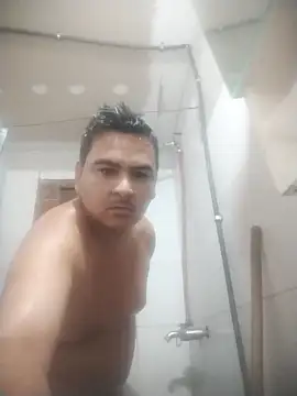 Sergiowooo online show from March 4, 2026, 4:09 am