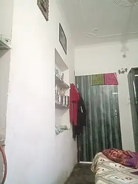 khushi rawat online show from February 12, 2026, 2:22 am