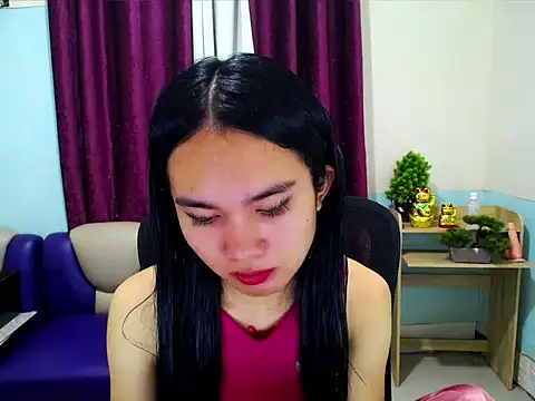 devine goddess online show from April 19, 2026, 2:18 pm