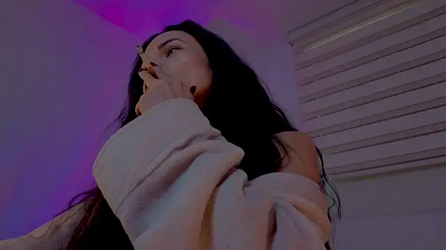 Snapshot of verodeli chatting on September 30, 2025, 3:18 pm verodeli online show from September 30, 2025, 3:18 pm