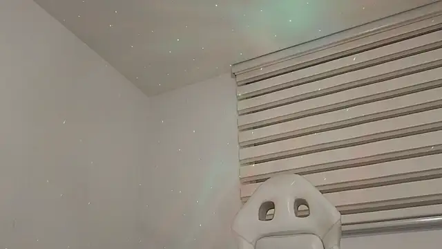 Snapshot of verodeli chatting on February 14, 2025, 2:39 am verodeli online show from February 14, 2025, 2:39 am