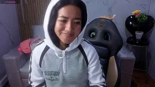 Lynn turner online show from March 21, 2026, 12:31 pm