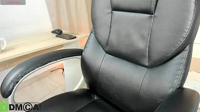 linda dixon online show from March 4, 2026, 12:13 pm