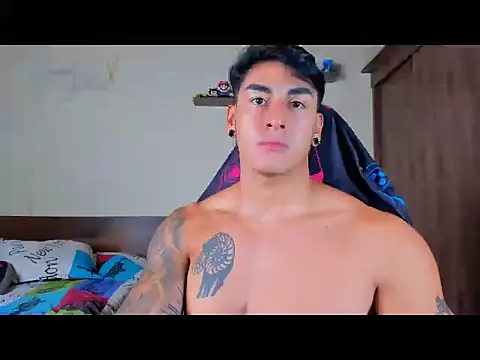 TAYLOR MCLANE1 online show from February 3, 2026, 2:55 pm