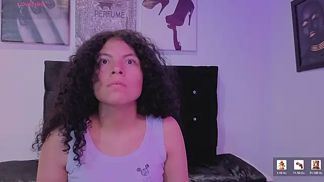 Snapshot of Zoe-yanin chatting on March 4, 2026, 6:48 pm Zoe-yanin online show from March 4, 2026, 6:48 pm