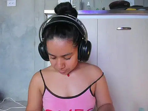 Snapshot of chiarafustox chatting on June 25, 2026, 7:30 pm chiarafustox online show from June 25, 2026, 7:30 pm