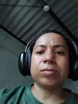 chiarafustox online show from April 2, 2026, 5:52 pm