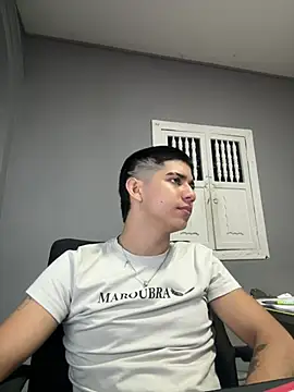 Thiago Olsen online show from February 13, 2026, 5:51 am