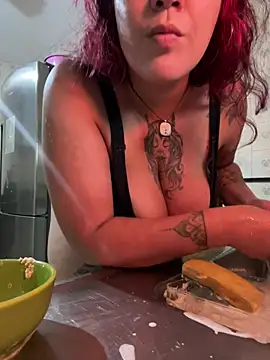 lollaasb online show from February 24, 2026, 6:42 pm