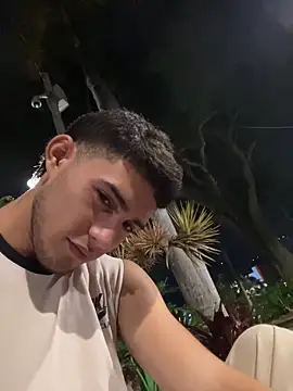 jhayko22 online show from March 19, 2026, 5:40 am