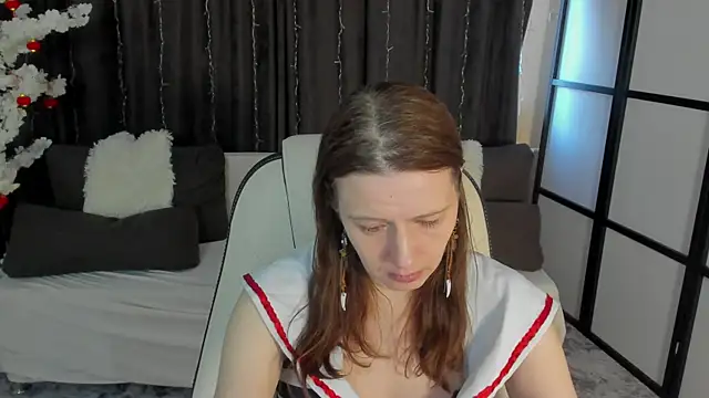 Kathrine Meyer online show from March 26, 2026, 2:10 am