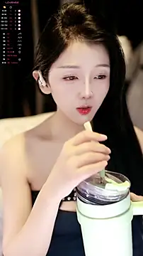 xiaomoli928 online show from April 29, 2026, 8:37 pm