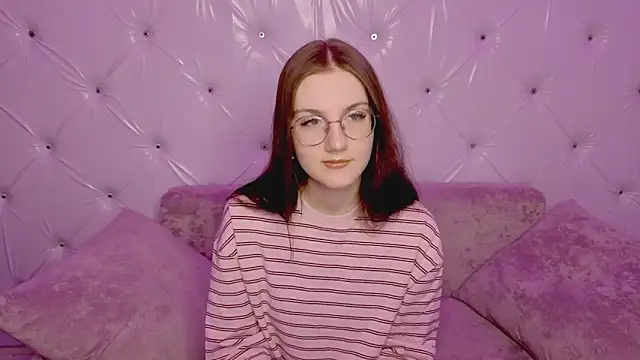 VixenLight online show from February 23, 2026, 2:35 am