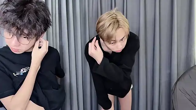 No 1MiaoMiao-Kk online show from February 9, 2026, 11:41 am