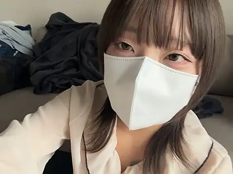 -rio-chan online show from March 18, 2026, 11:48 pm