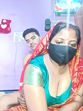Snapshot of Fetish-Couple2 chatting on March 15, 2026, 7:43 pm Fetish-Couple2 online show from March 15, 2026, 7:43 pm