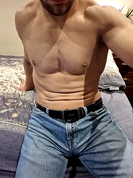 NakedAchilles online show from March 5, 2026, 7:43 pm