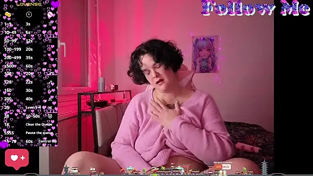 lunatigre4 online show from March 18, 2026, 8:10 pm